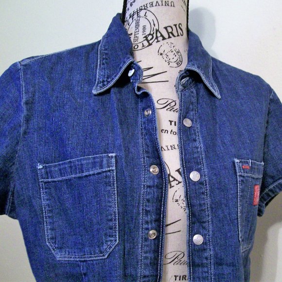 NWOT Short Sleeve Denim Shirt - Picture 5 of 6